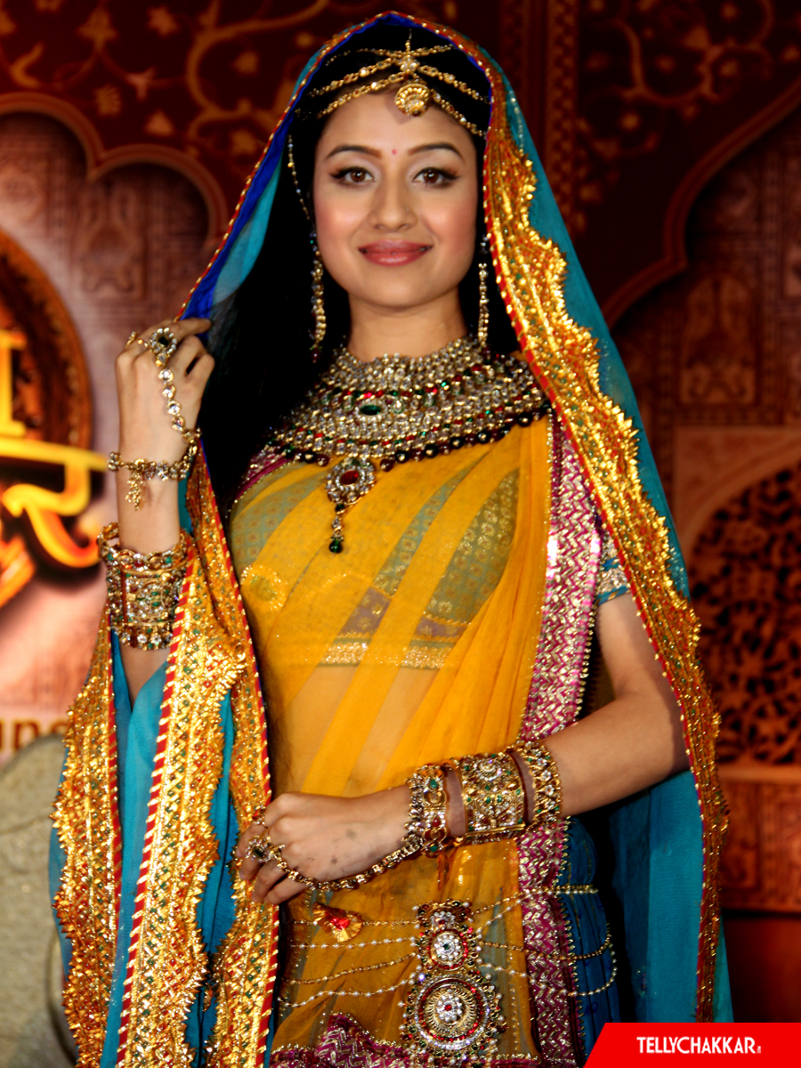Paridhi Sharma as Jodha