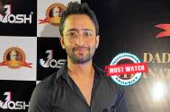 MUST WATCH: Shaheer Sheikh jokes about posing in an unironed shirt on the Red Carpet; shares video!