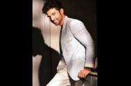 Gurmeet Choudhary injures his leg trying to extricate his wife from fans