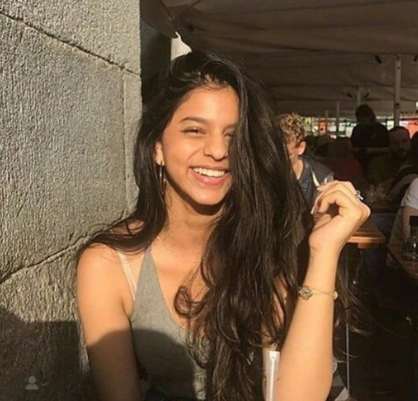 Suhana Khan Gives Her Sunkissed Casual Chic Look A Rs 3.5 Louis Vuitton  Lakh Touch That's Brighter Than The Sun