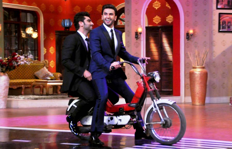 The cast of Gunday- Ranveer Singh and Arjun Kapoor