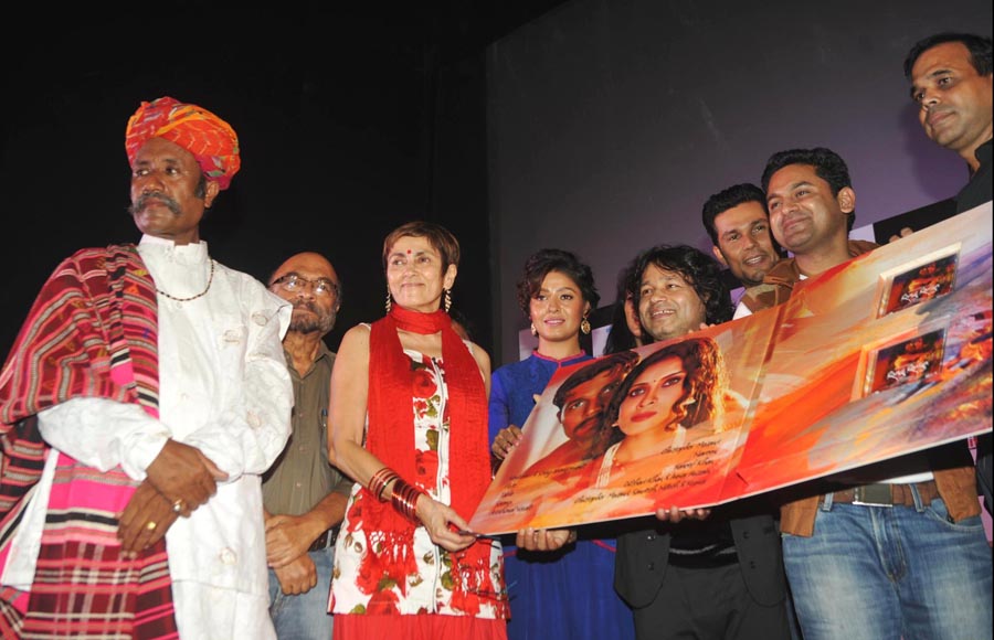 Singers Kailash Kher, Sunidhi Chauhan, actors Randeep Hooda and Deepa Sahi during the trailer and music launch of film 'Rang Rasiya'