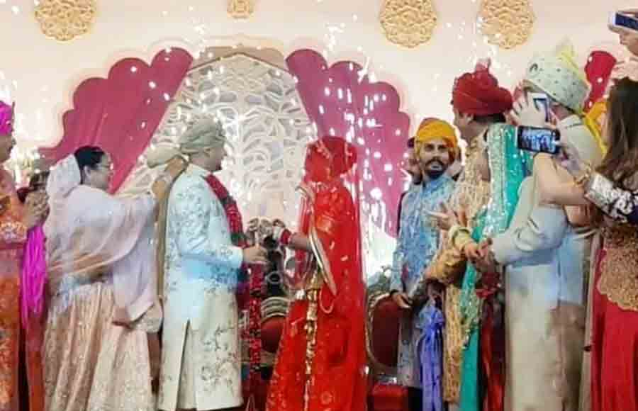 Mohena Singh's royal wedding pictures