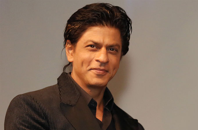 Download Indian Superstar Shahrukh Khan HD Wallpaper | Wallpapers.com