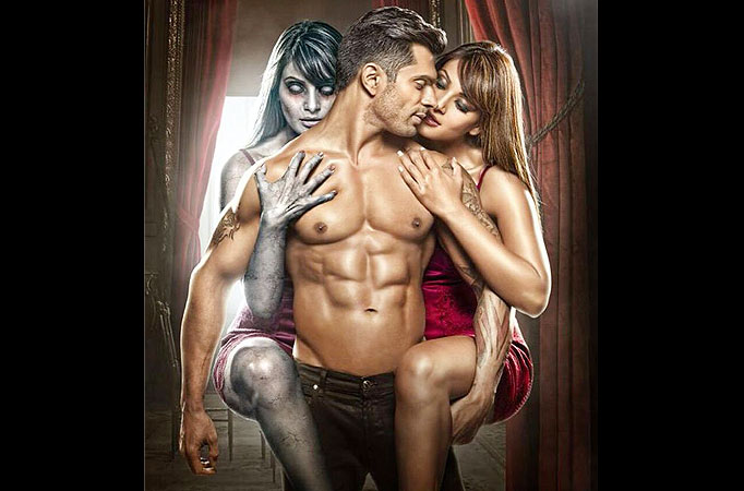 682px x 450px - Hot Karan Singh Grover and sexy Bipasha Basu sizzle in Alone's first look
