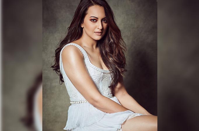 Sonakshi Sinha gives a befitting reply to trolls who body-shamed her 
