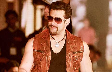 Picture Quiz: Guess the Salman Khan movies from his songs.