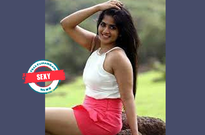 682px x 450px - Sexy! Here is time South actress Megha Akash raised temperature with her  hotness