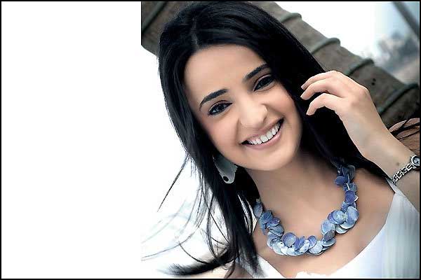 600px x 400px - Happiness, smiles and blessings to TV queen Sanaya Irani on her birthday