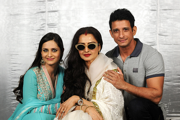 Shweta Kumar, Rekha and Sharman Joshi