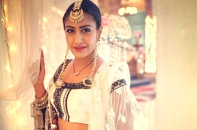Anika and Pinky's face off in Ishqbaaz - TellyReviews