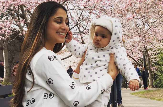 Somya Seth shares an adorable photo with son Ayden; writes an empowering note