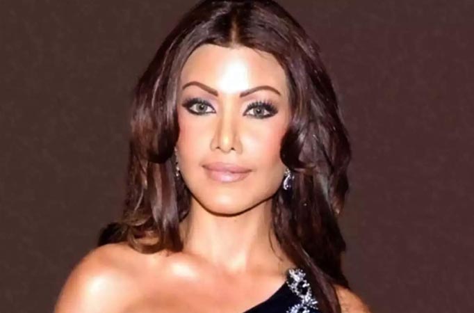 Koena Mitra hints about participating in Bigg Boss 13 with this cryptic tweet