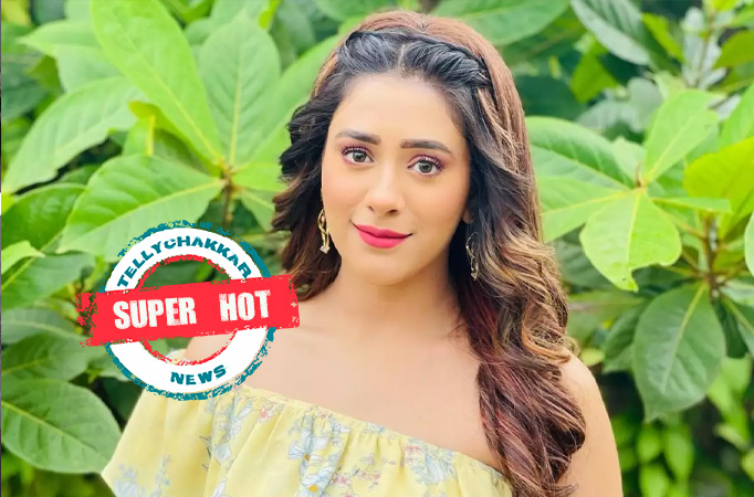 Super Hot Hiba Nawab Looks Divine In These Pictures