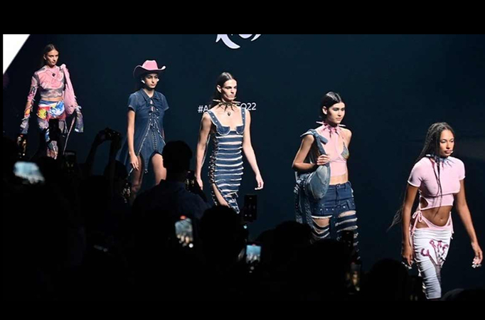 Madrid Fashion Week opens 77th edition with off-catwalk displays