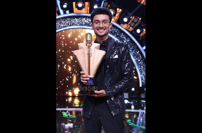 Ayodhya’s Rishi Singh emerges as the winner in ‘The Dream Finale’ of ‘Indian Idol – Season 13’ on Sony Entertainment Television