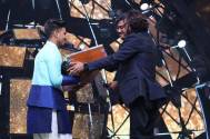 Ajay Atul gifted a Harmonium to Sunny Hindustani on the stage of Indian Idol Season 11