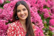 Jasmin Bhasin gives a glimpse of her romantic dinner with her special man on his birthday