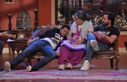  Humshakals Cast on the sets of Comedy Nights With Kapil